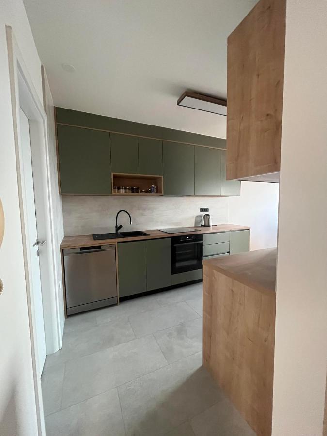Terra Appartement Zadar Buitenkant foto